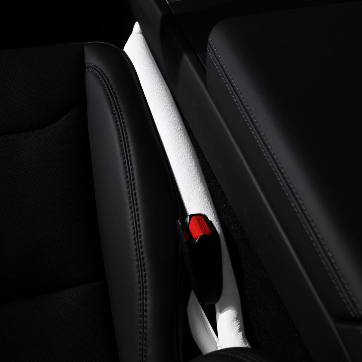 Comble-espace de siège cuir grainé pour Tesla — photo 3