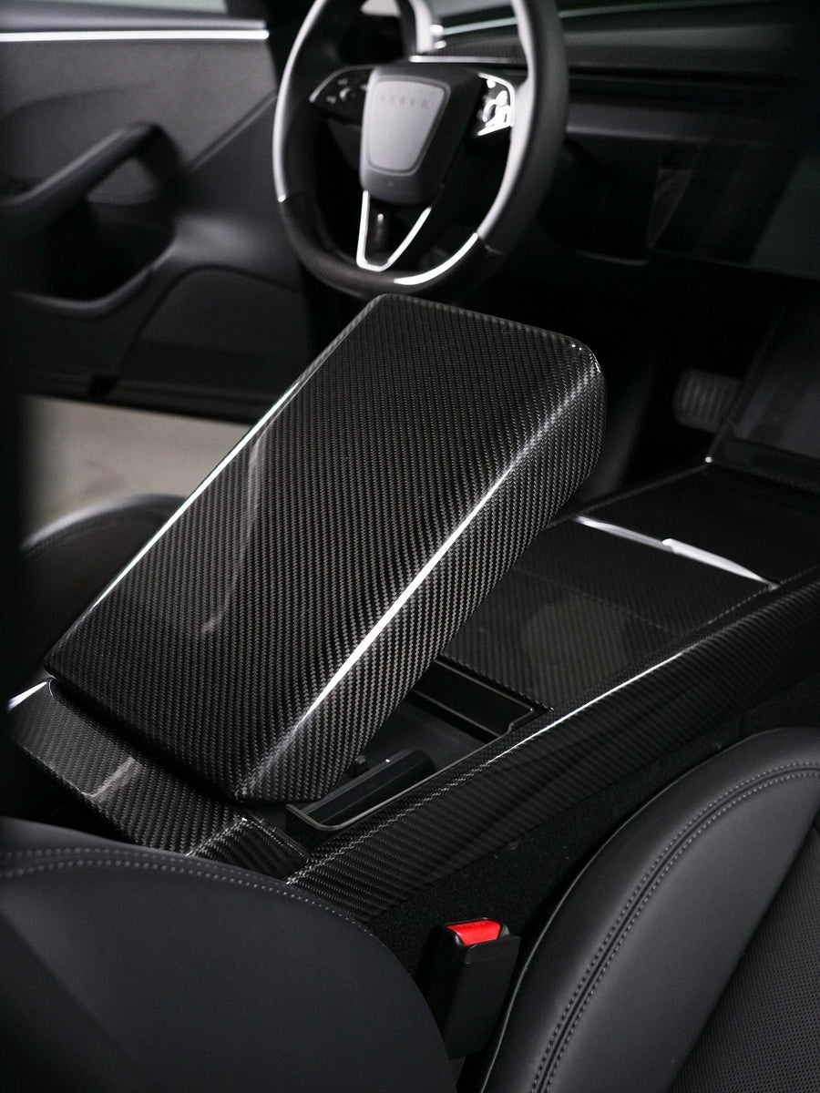 Couvre-accoudoir carbone pour Tesla Model 3 et Y (2024+) — photo 8