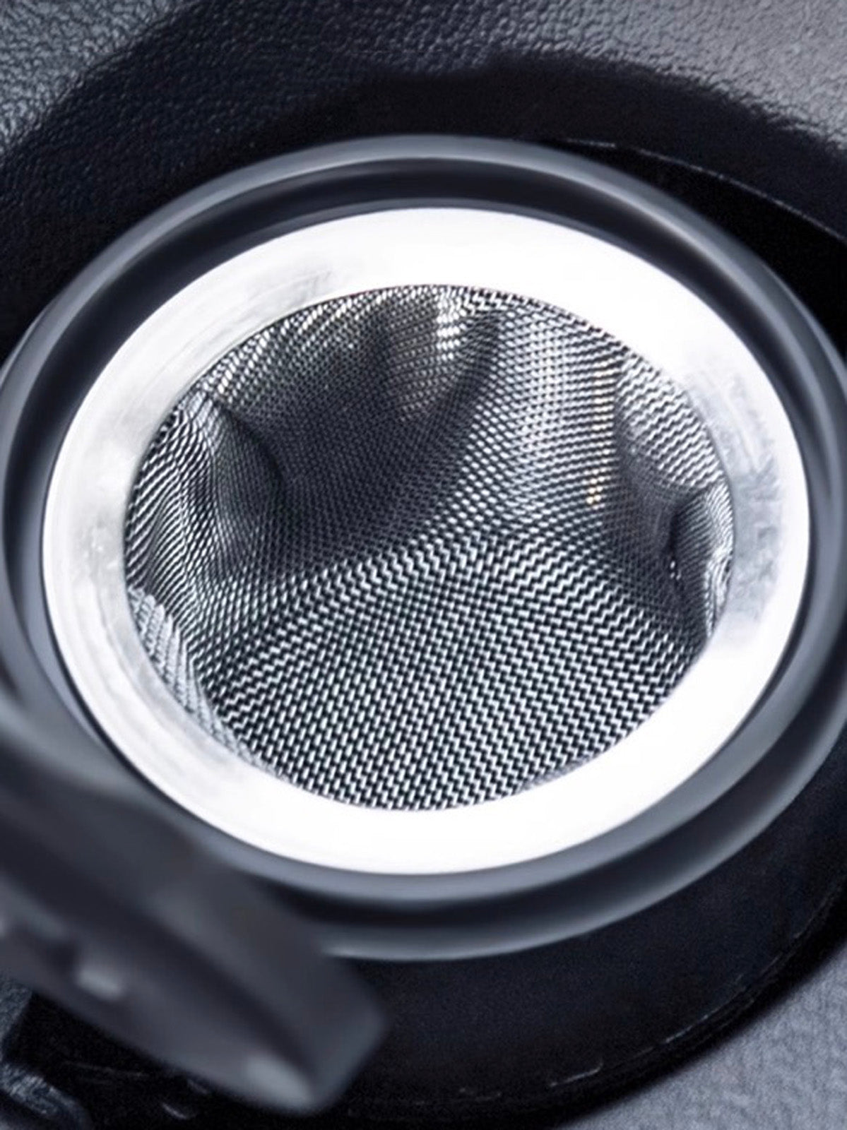 Filtre de lave-glace pour Tesla Model 3 et Y (2024+) — photo 3