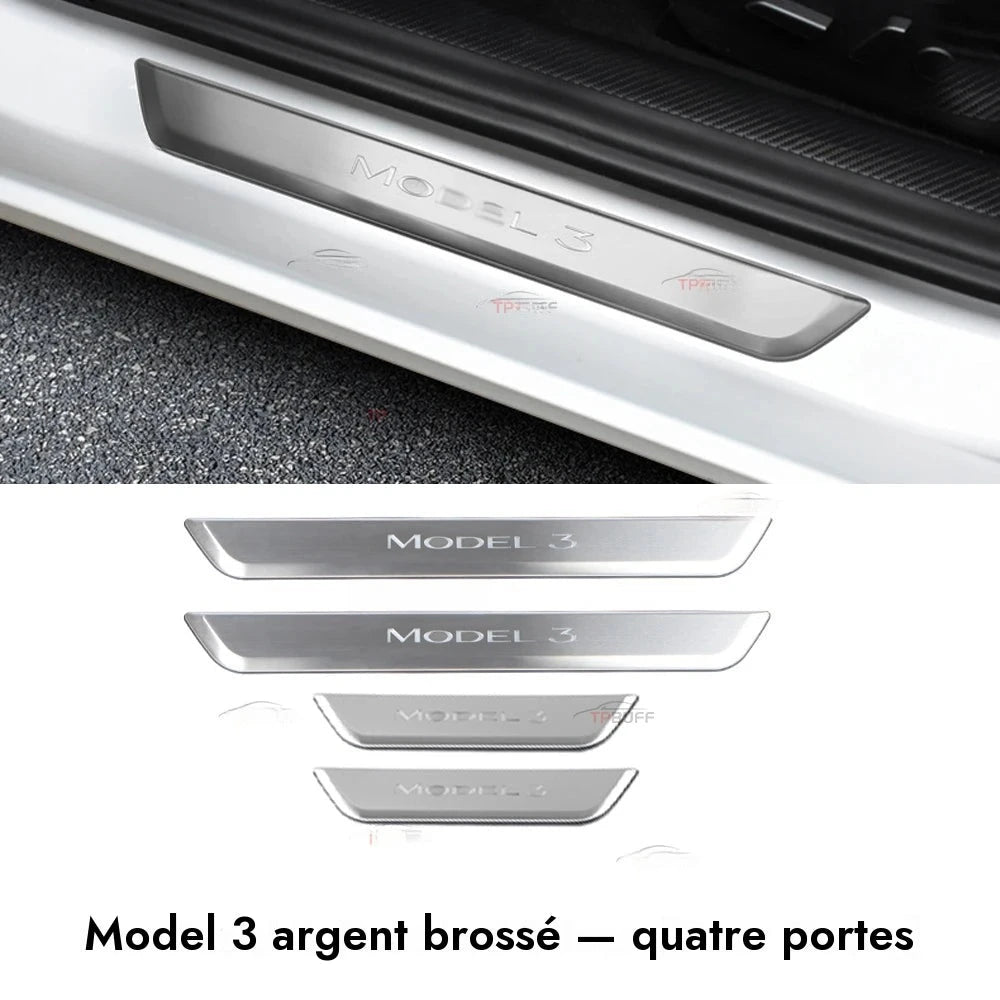 Seuil de porte rétro-éclairé Tesla Model 3 — photo 11