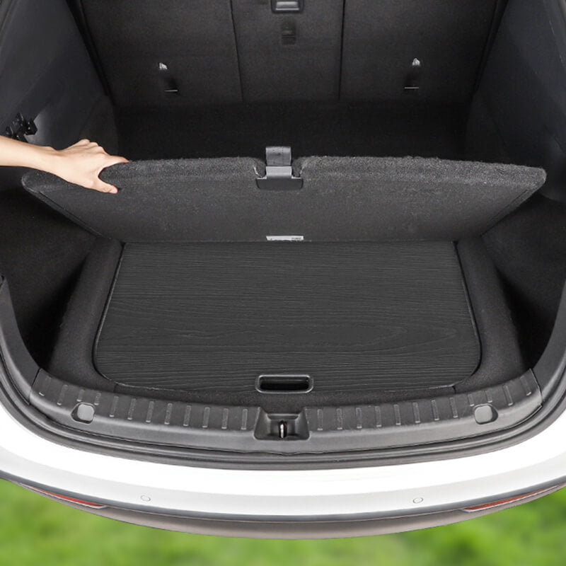Table de coffre avec chaises – Model Y Juniper (2025+) — visuel 8