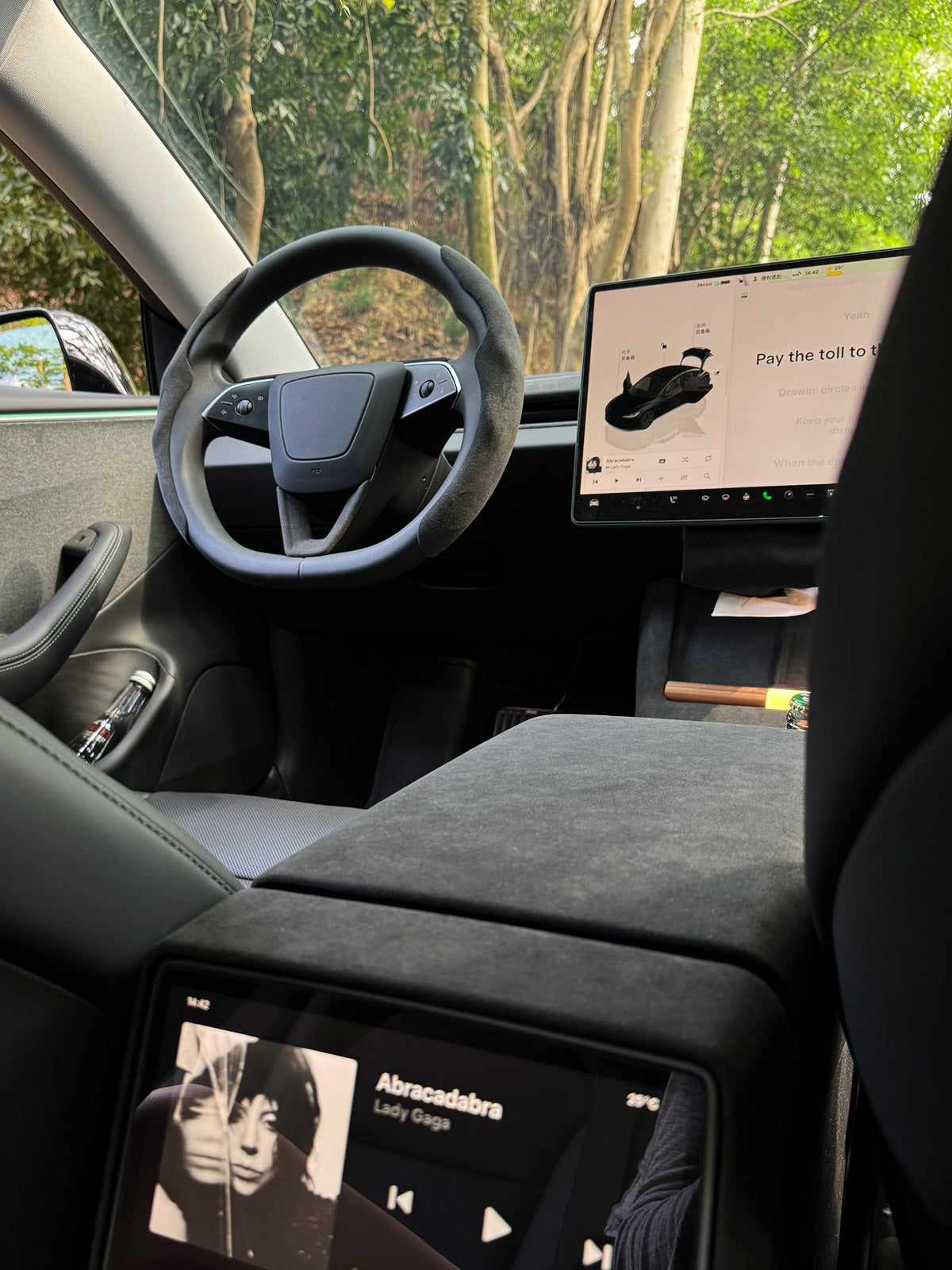Protection arrière de console alcantara pour Tesla Model 3 et Y (2024+) — photo 3