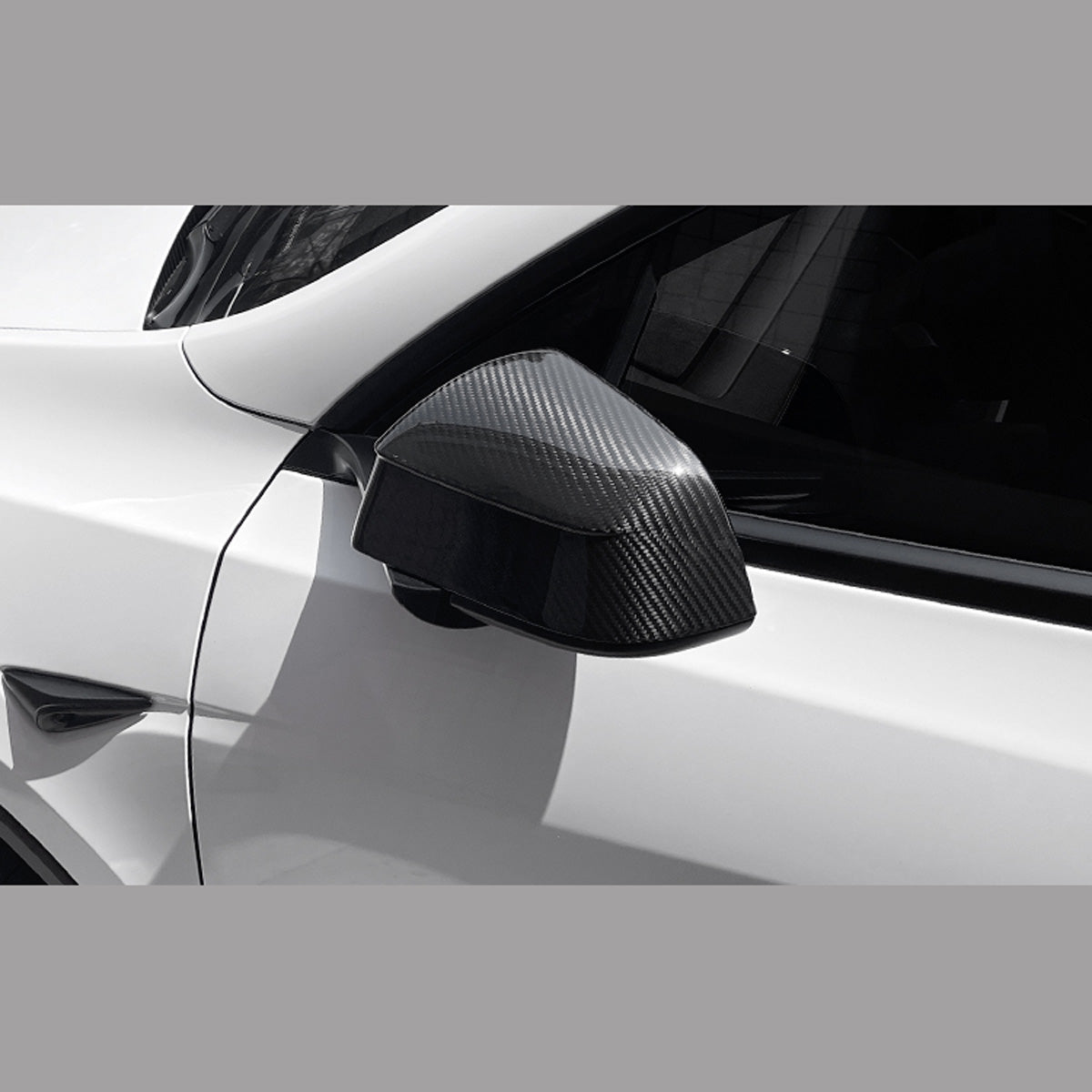 Coques de rétroviseurs carbone pour Tesla Model Y Juniper (2025+) — photo 4