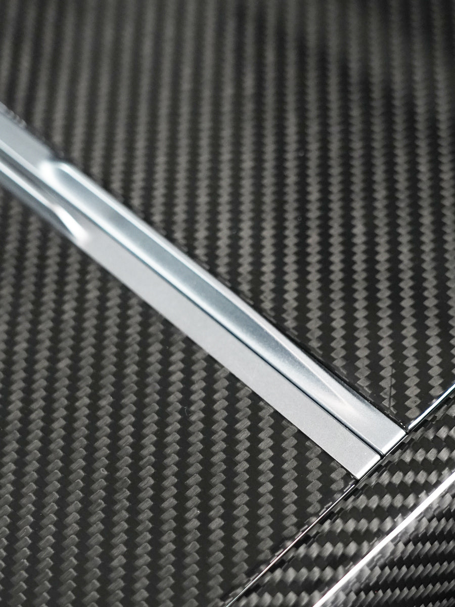 Habillage de console carbone pour Tesla Model 3 et Y (2024+) — photo 2