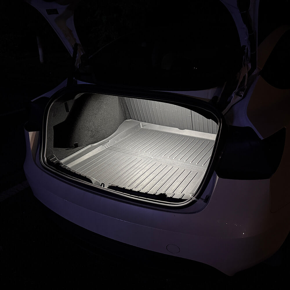 Barre lumineuse de coffre — Model 3 Highland · Model Y Juniper · Model Y L — visuel 14