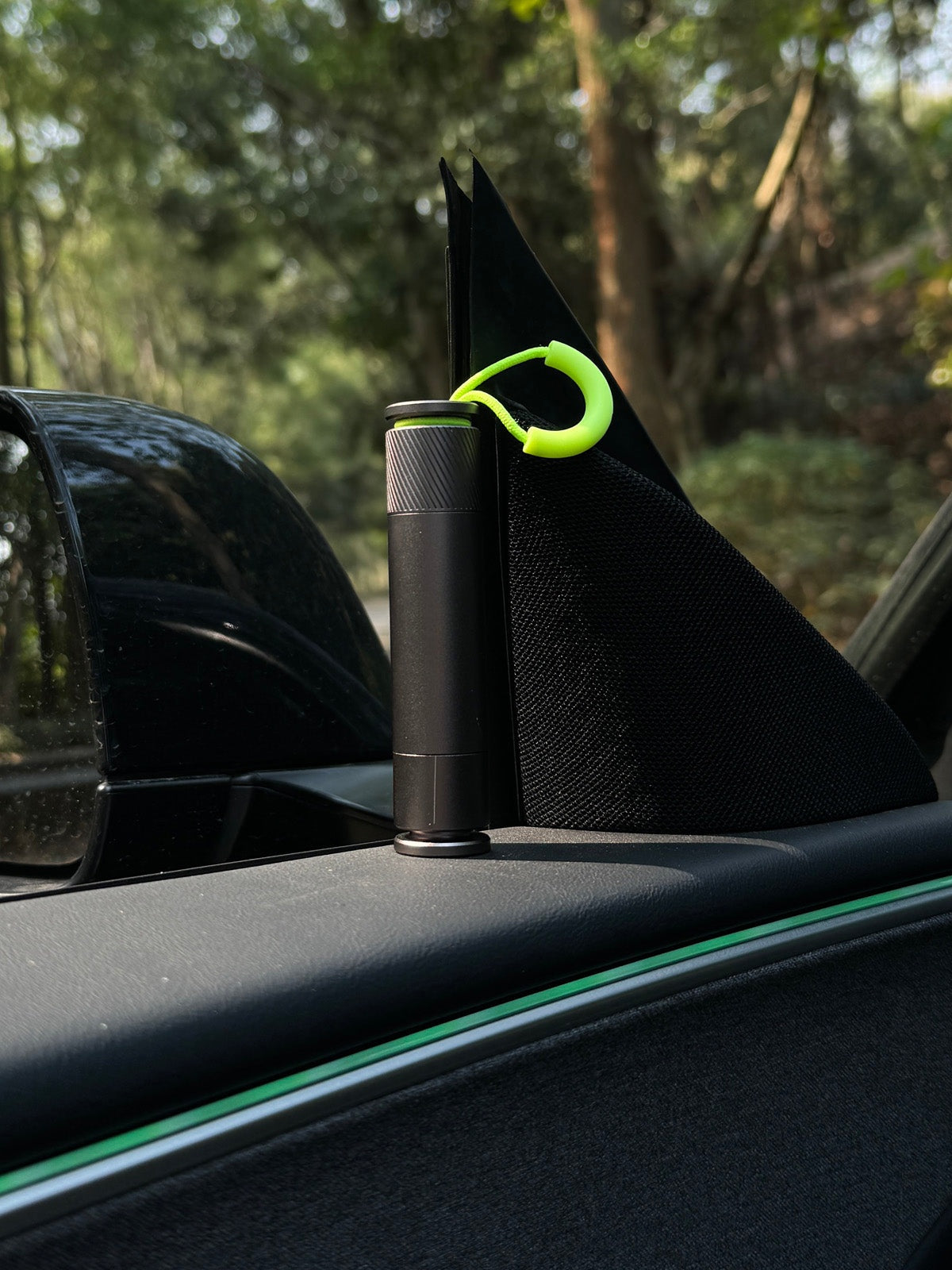 Marteau brise-vitre coupe-ceinture pour Tesla — photo 5