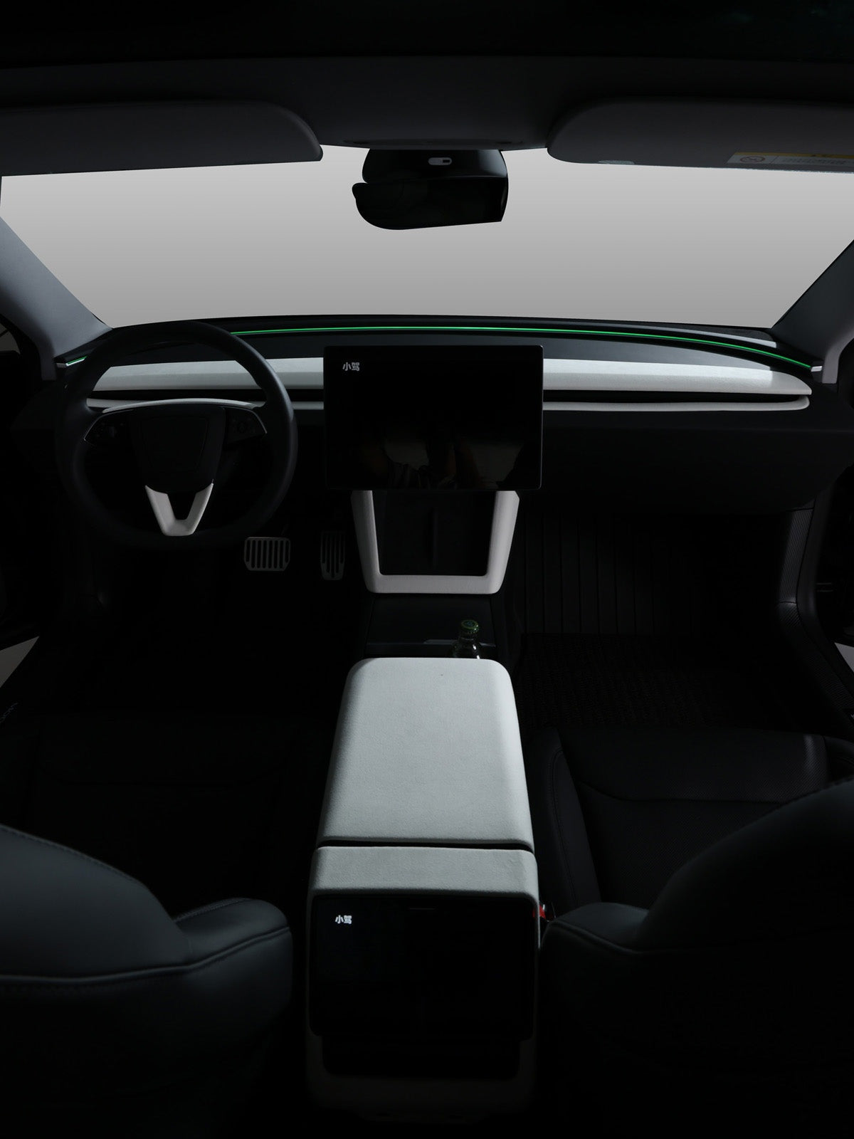 Protection arrière de console suède pour Tesla Model 3 et Y (2024+) — photo 2