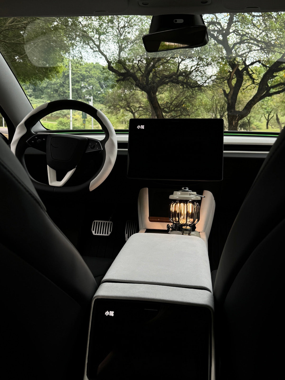 Protection arrière de console suède pour Tesla Model 3 et Y (2024+) — photo 4