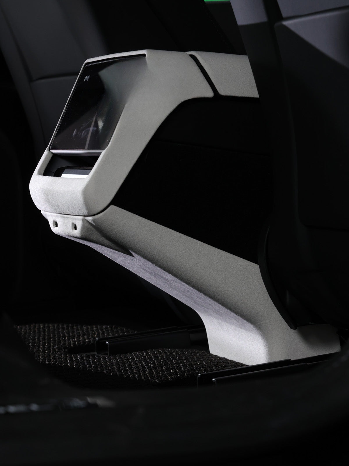 Protection arrière de console suède pour Tesla Model 3 et Y (2024+) — photo 5