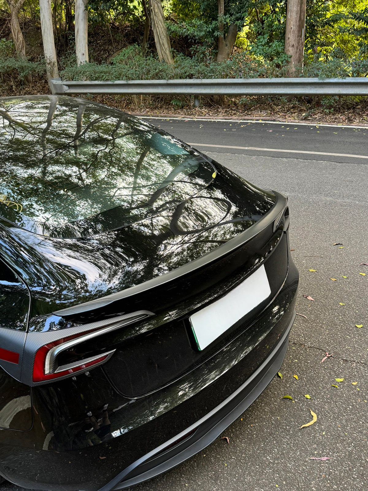 Becquet Performance carbone pour Tesla Model 3 Highland (2024+) — photo 5