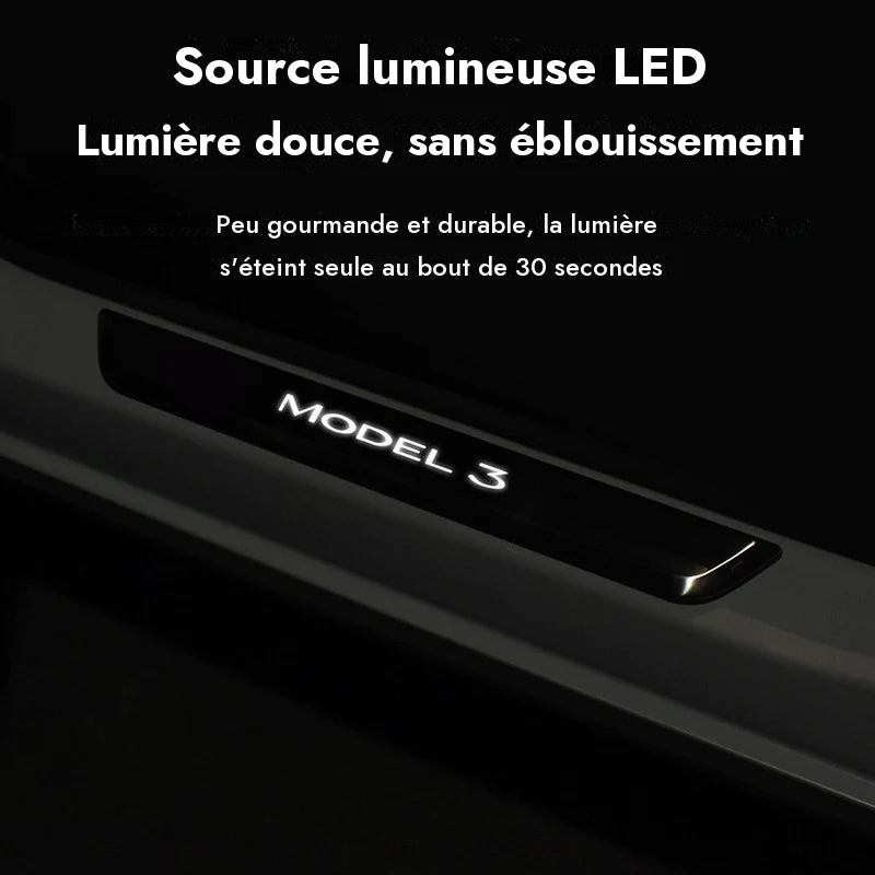 Seuil de porte rétro-éclairé Tesla Model 3 — photo 8