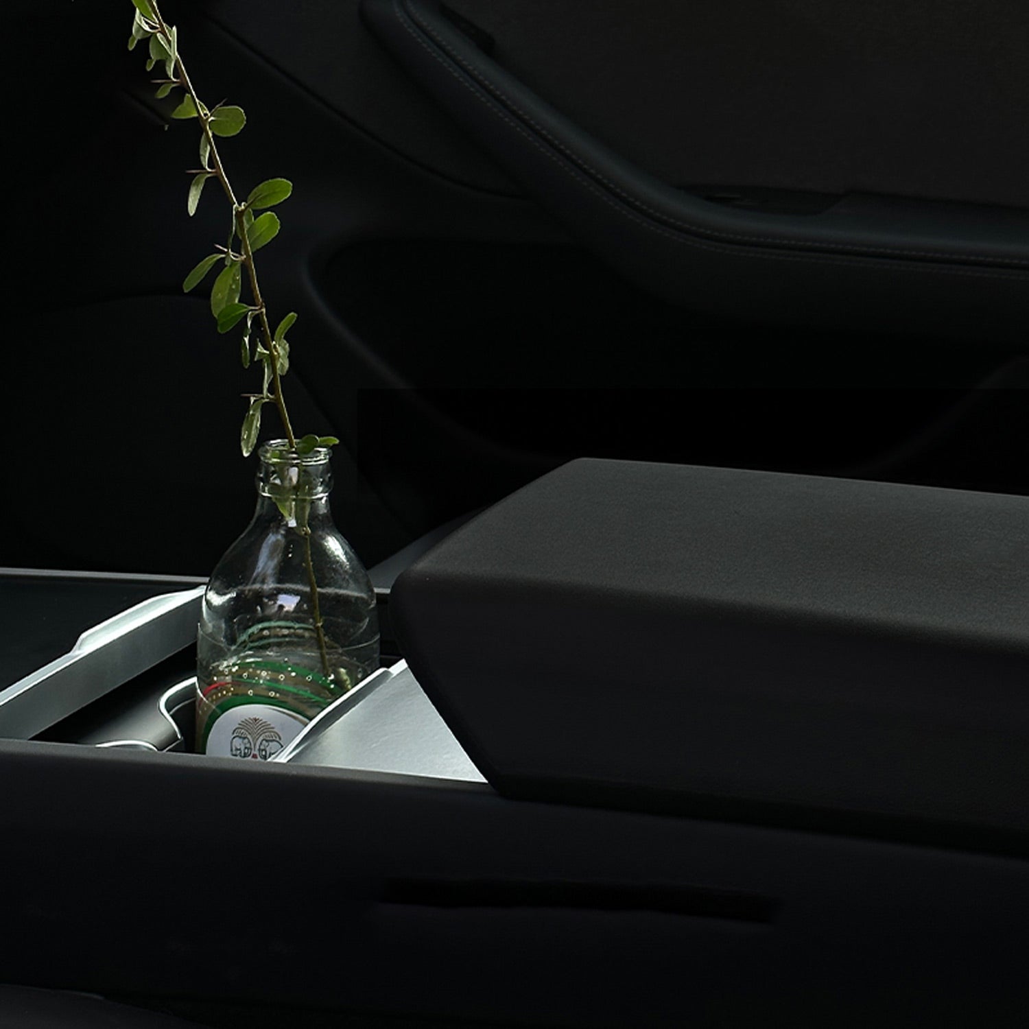 Couvre-accoudoir souple pour Tesla Model 3 et Model Y — photo 9