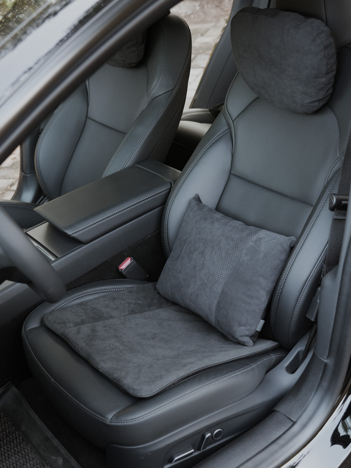Assise alcantara pour Tesla — photo 2