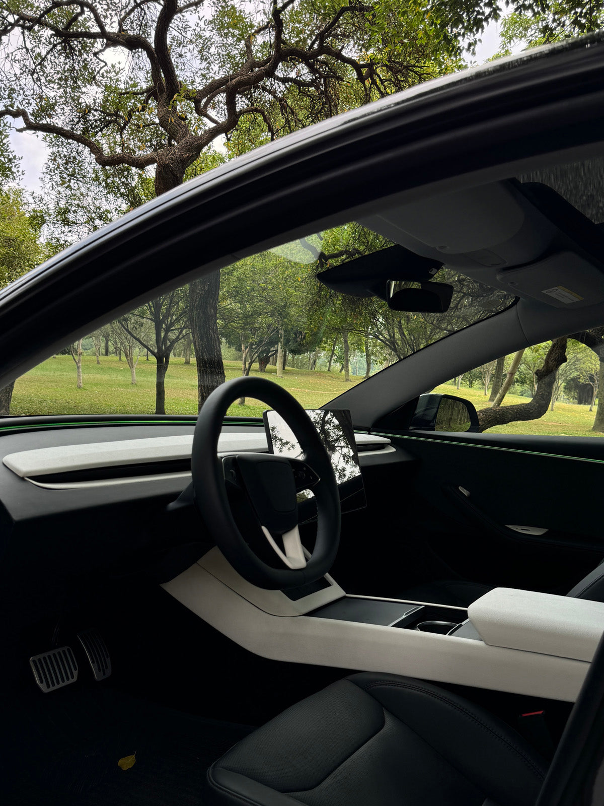 Cadre de charge à induction suède pour Tesla Model 3 et Y (2024+)