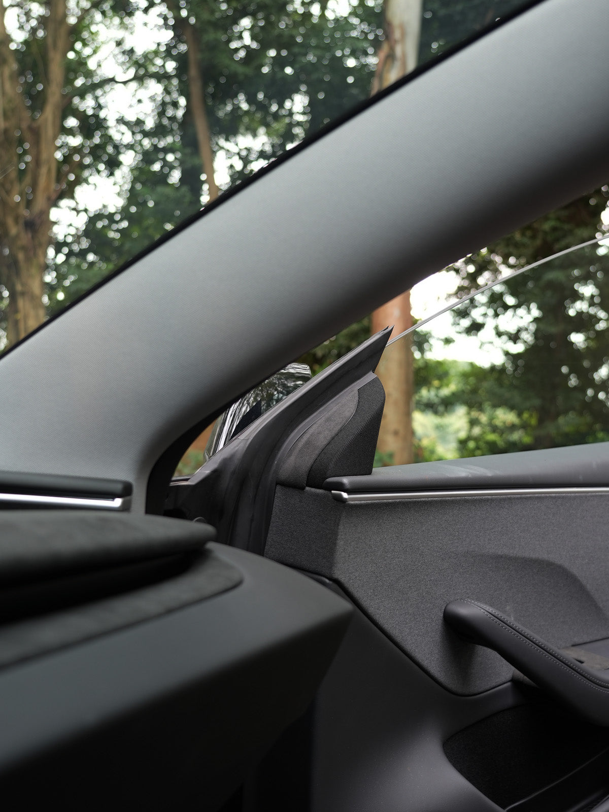 Contours de haut-parleurs alcantara pour Tesla Model 3 Highland (2024+)
