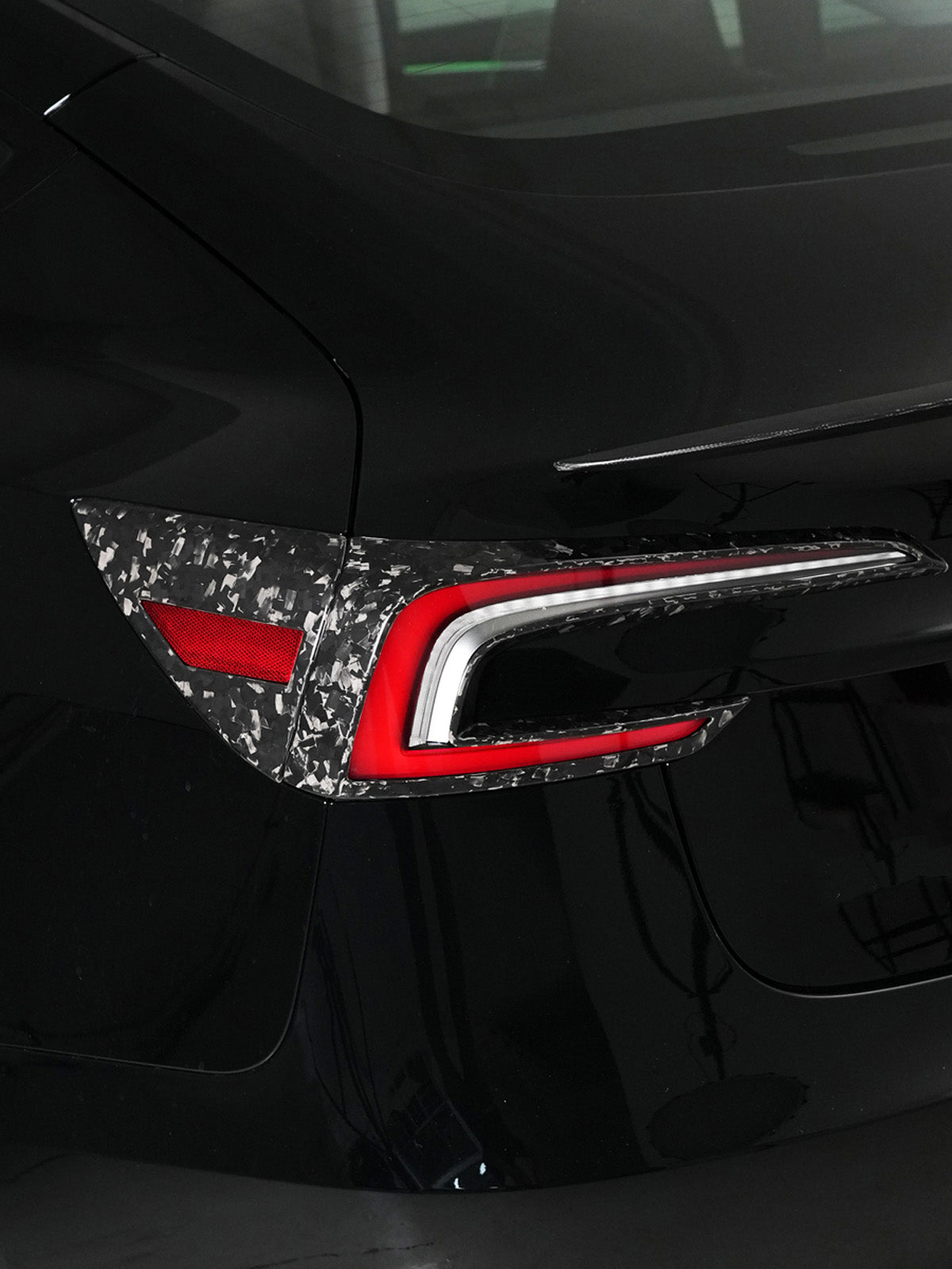 Contours de feux arrière carbone pour Tesla Model 3 Highland (2024+) — photo 4