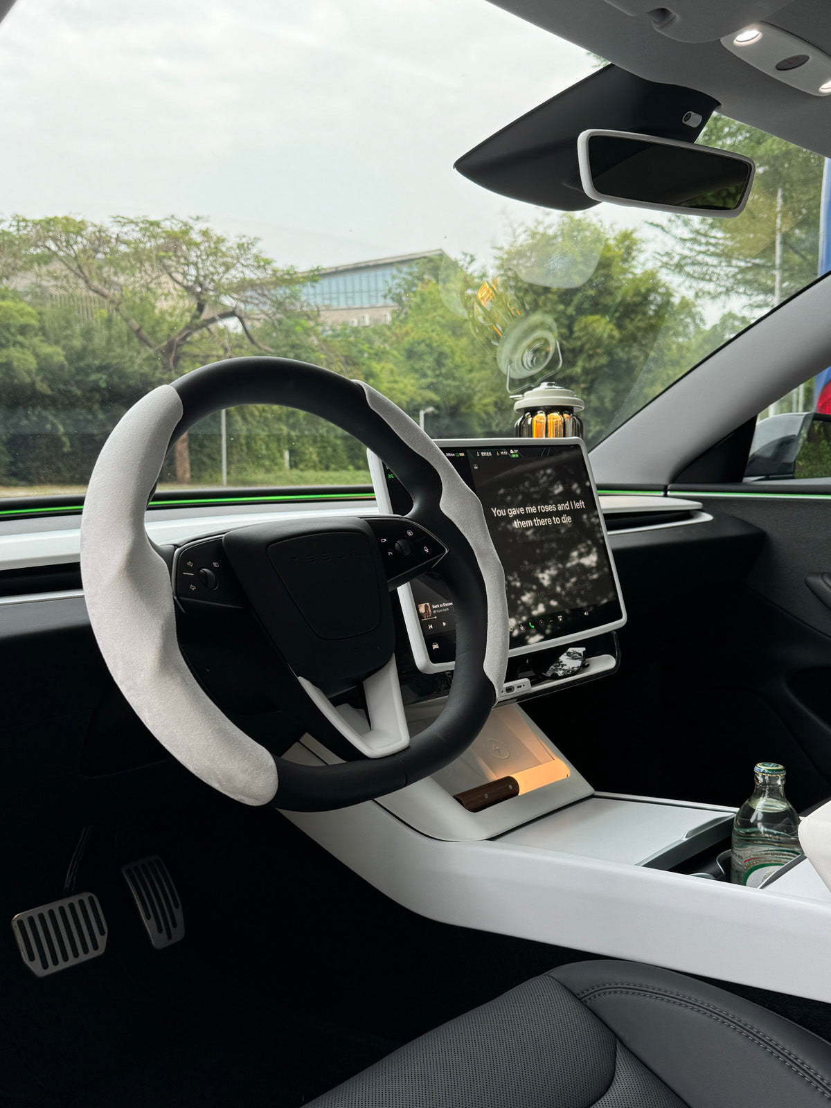 Couvre-volant suède pour Tesla Model 3 et Model Y