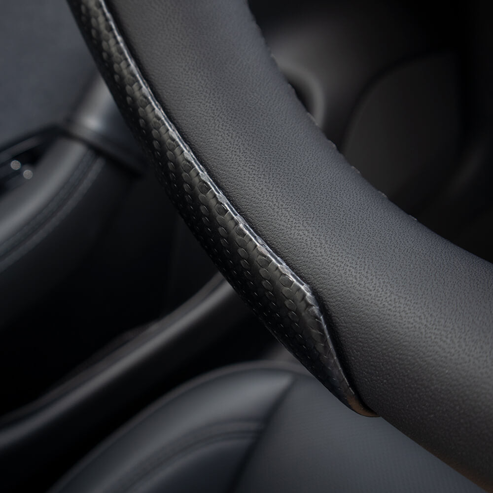 Couvre-volant effet carbone Tesla — visuel 7