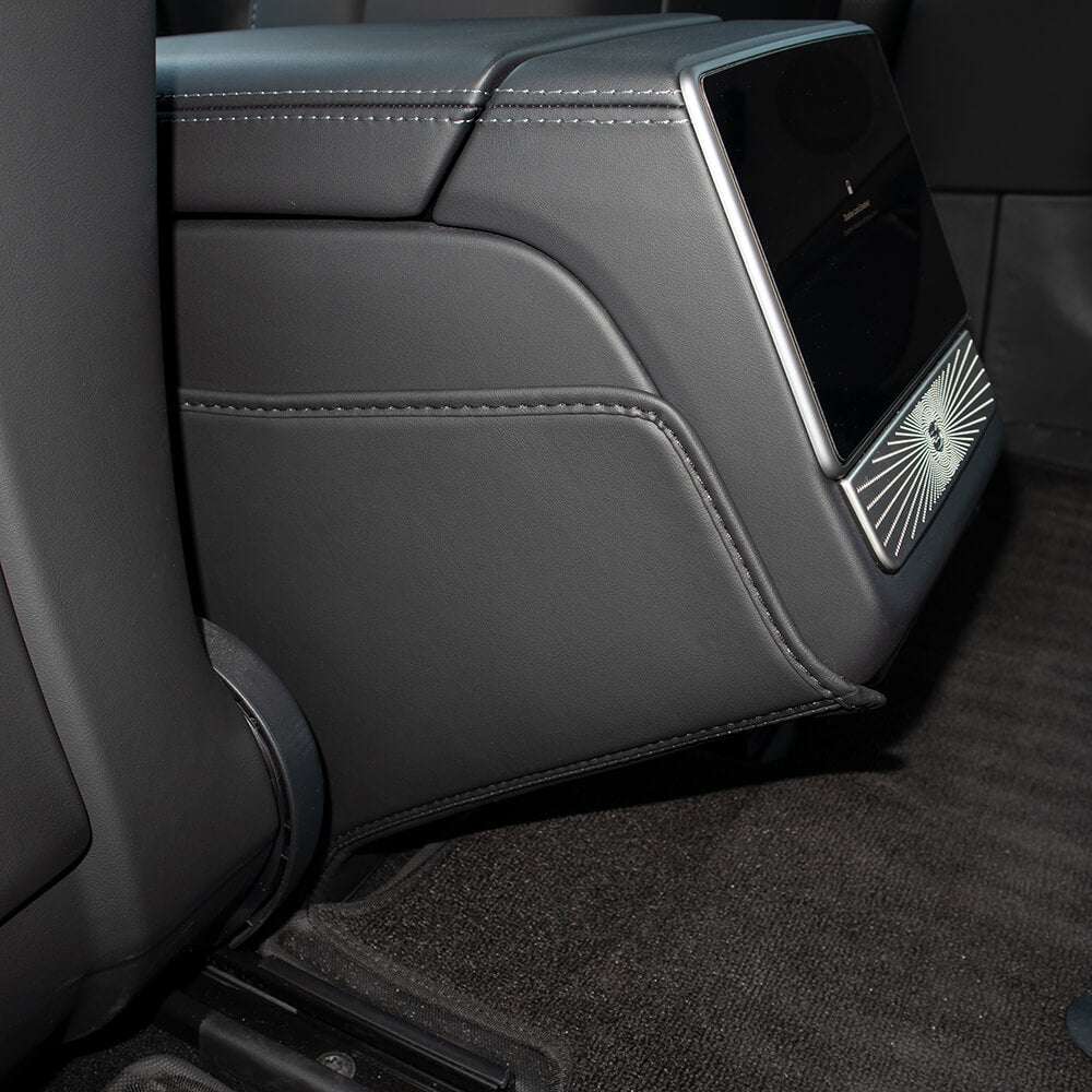 Protection arrière de console cuir Tesla — visuel 3