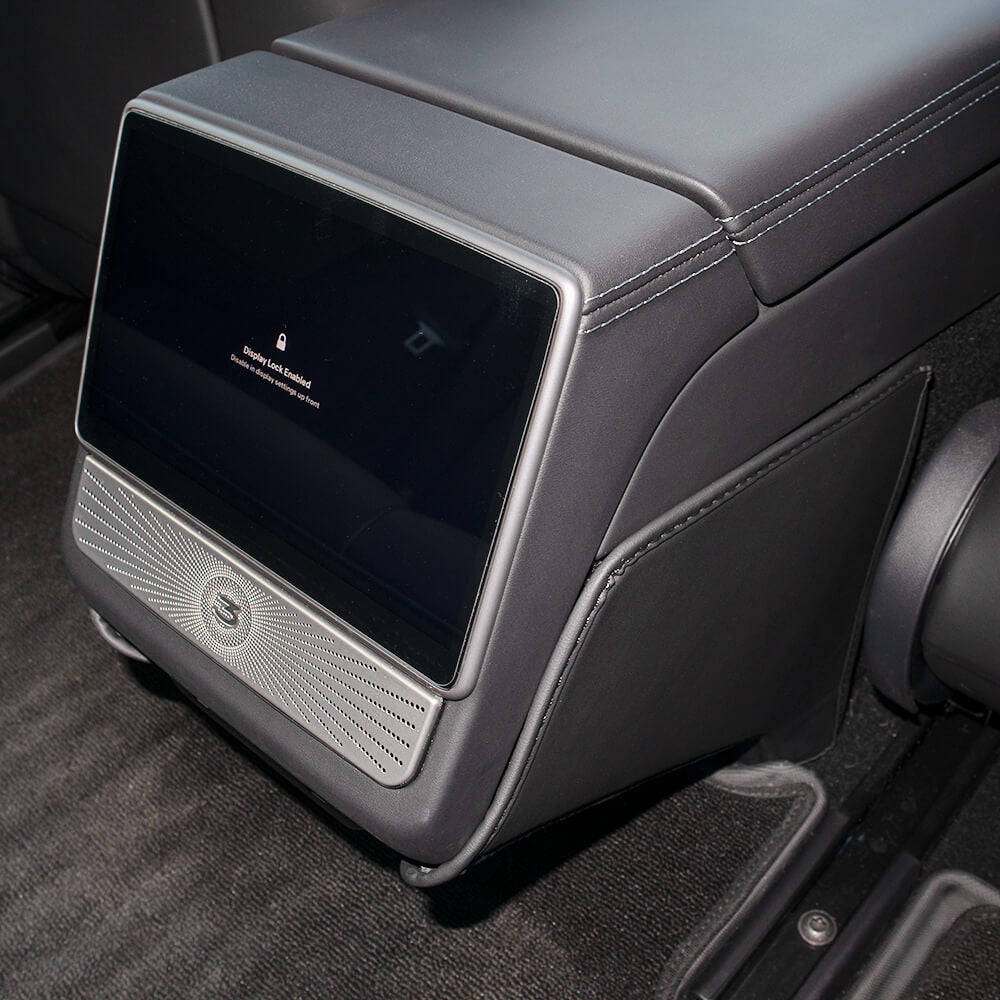 Protection arrière de console cuir Tesla — visuel 4