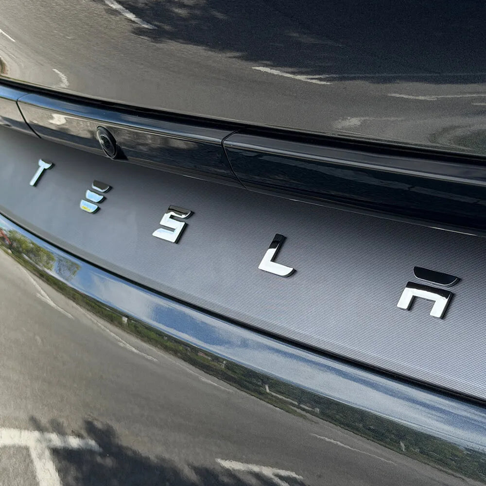Caches lettres TESLA de hayon Tesla — visuel 1
