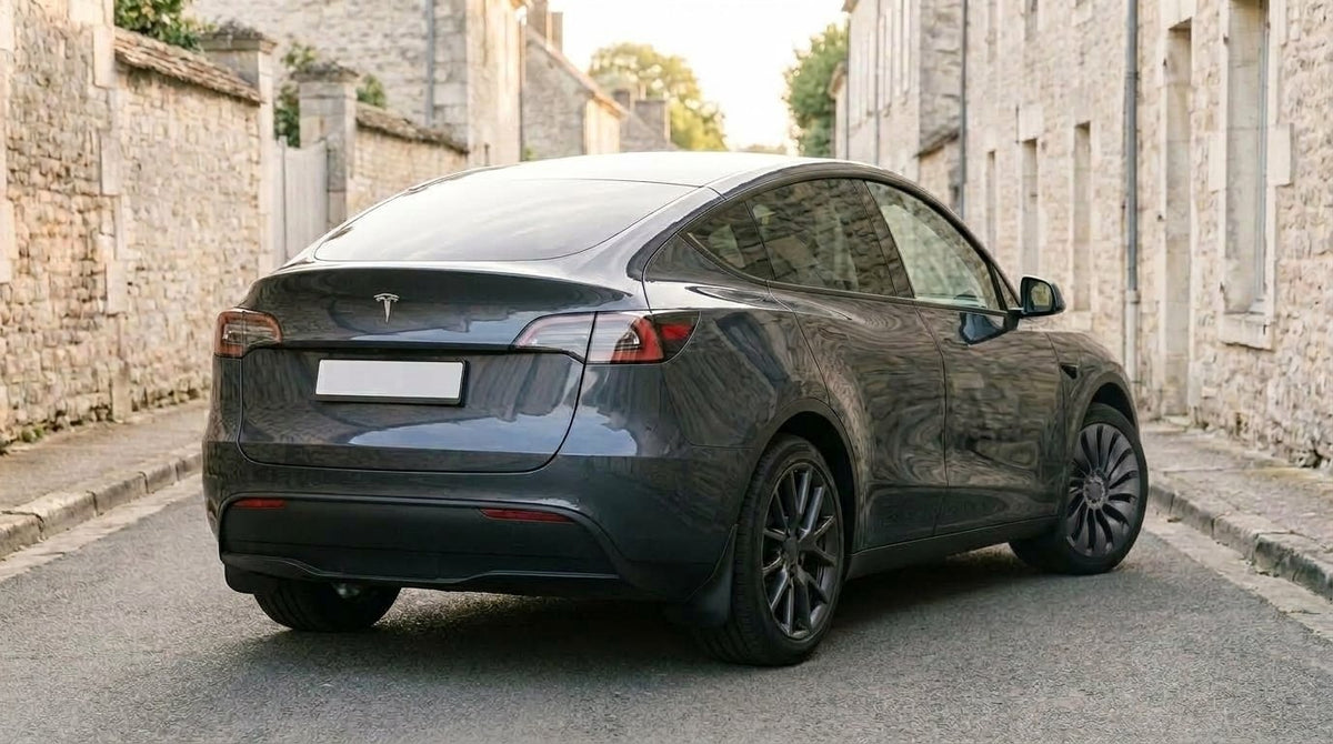 Tesla Model Y équipée d'accessoires Tesline, zone vue exterieur
