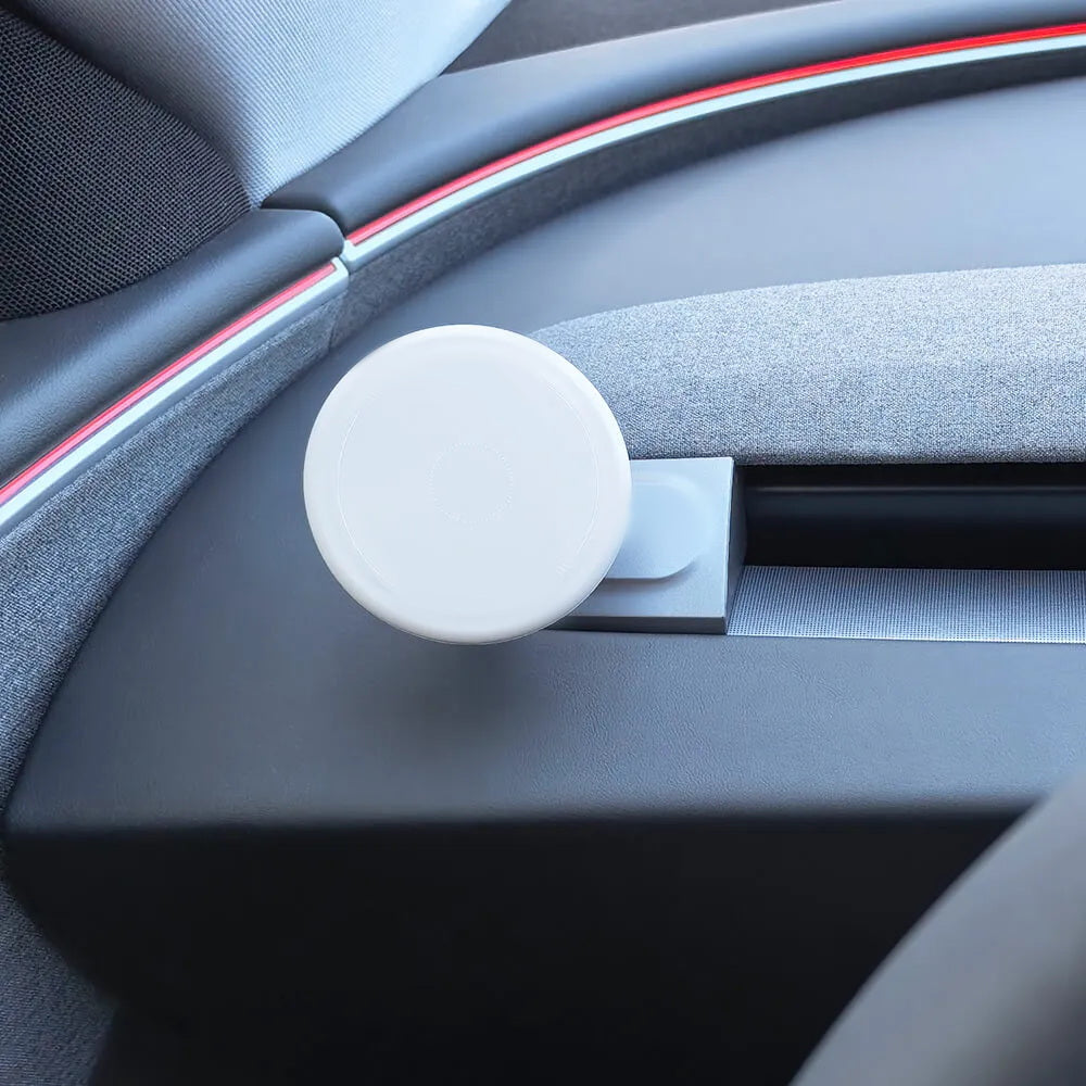 Support de téléphone Tesline VentArm à tête magnétique, en place sur l'aération d'une Tesla Model Y Juniper